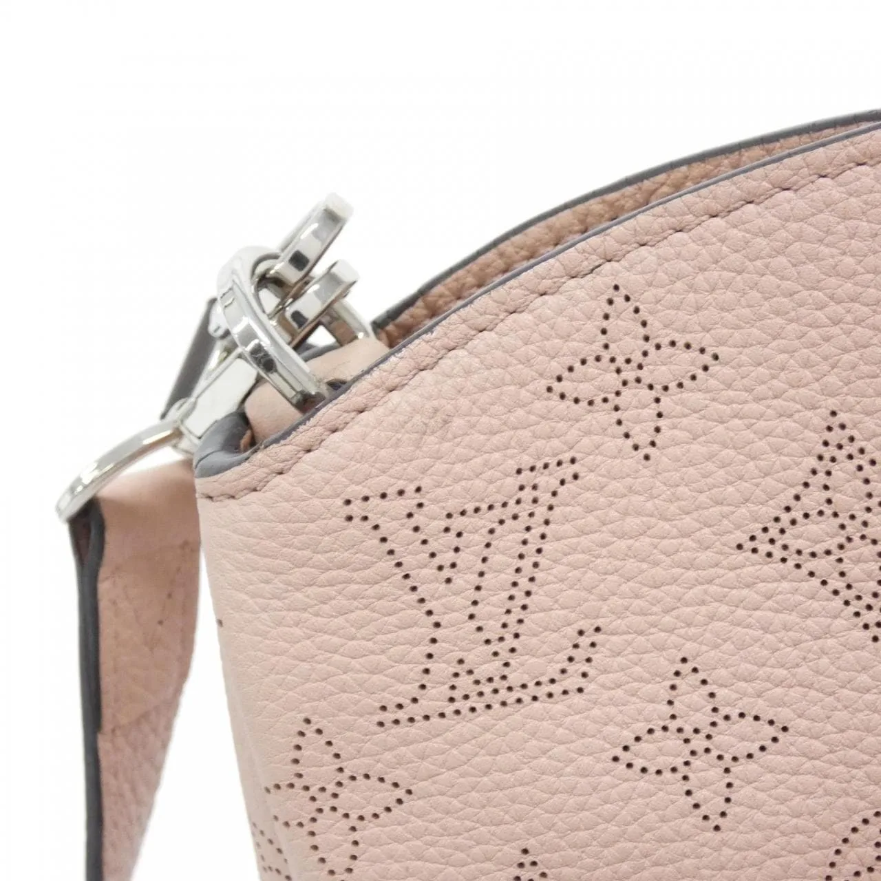 LOUIS VUITTON Mahina M50033 肩背包 5