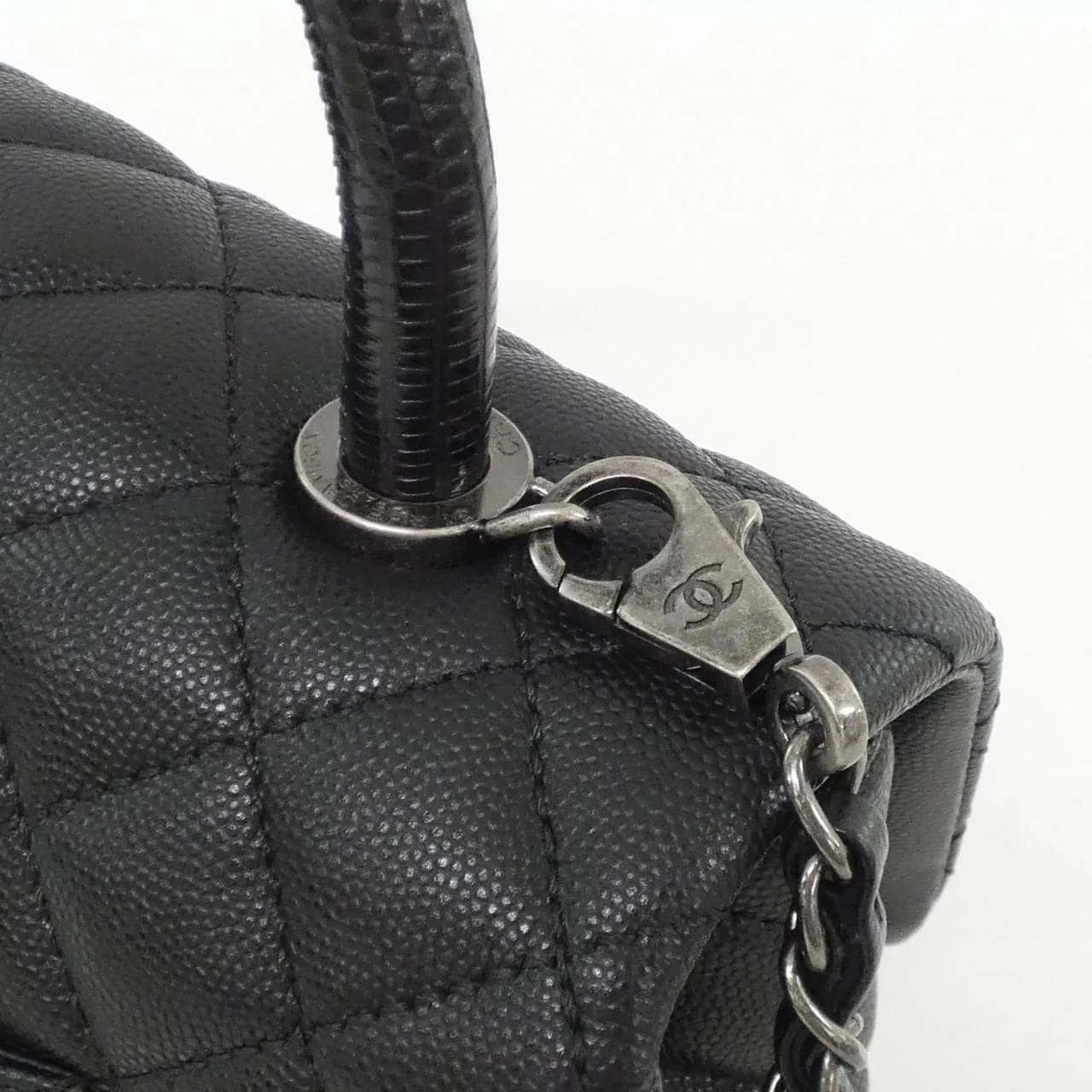 CHANEL Matelasse 92991 Handbag Grained Calfskin 5