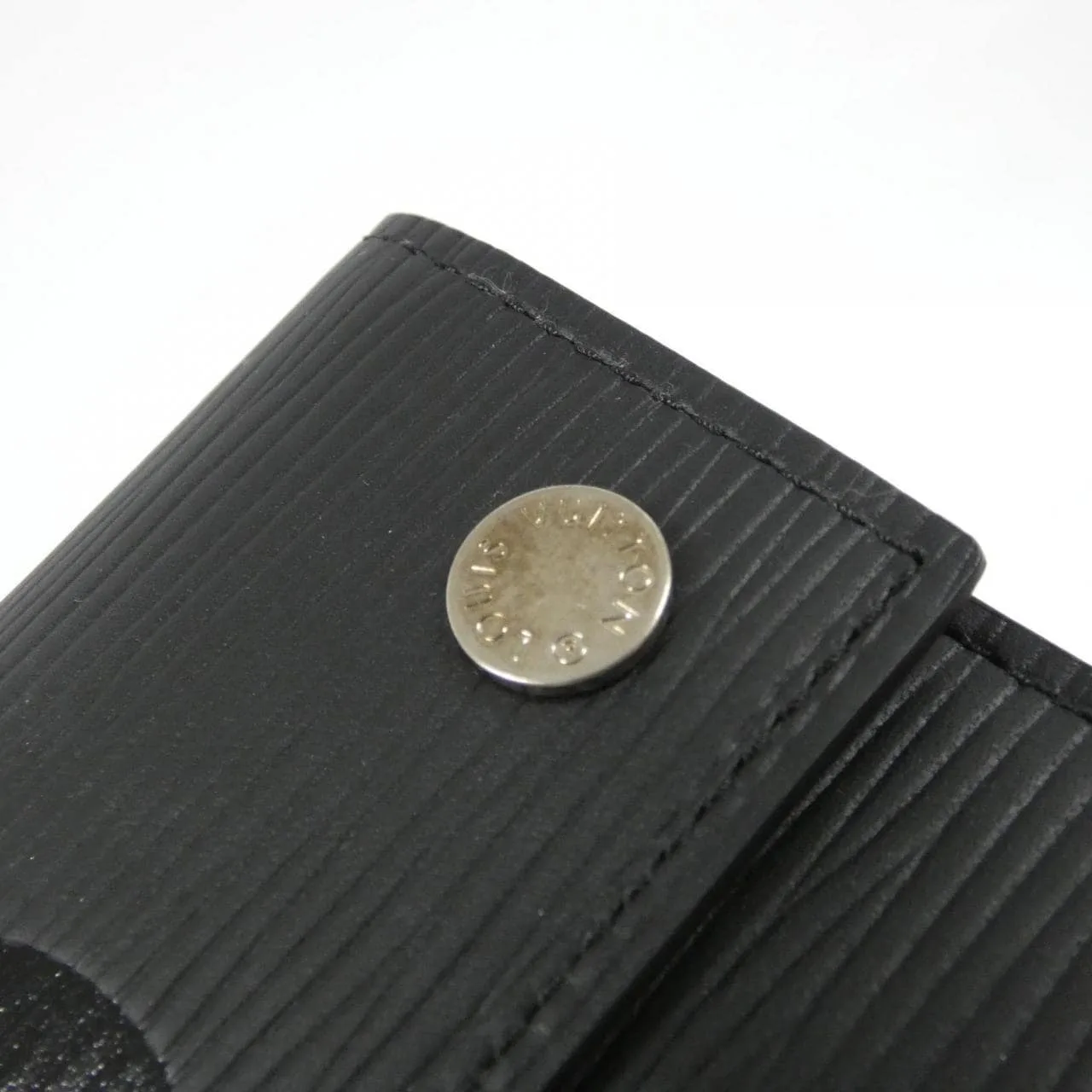 LOUIS VUITTON M67711 Wallet Epi 4