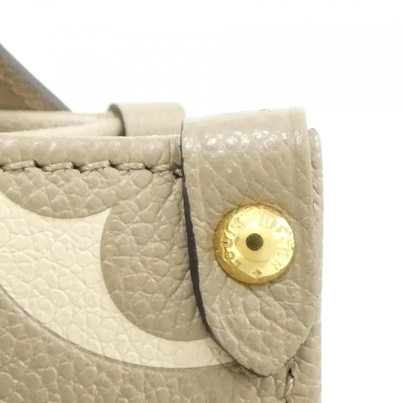 LOUIS VUITTON OnTheGo M45779 Handbag Monogram 3