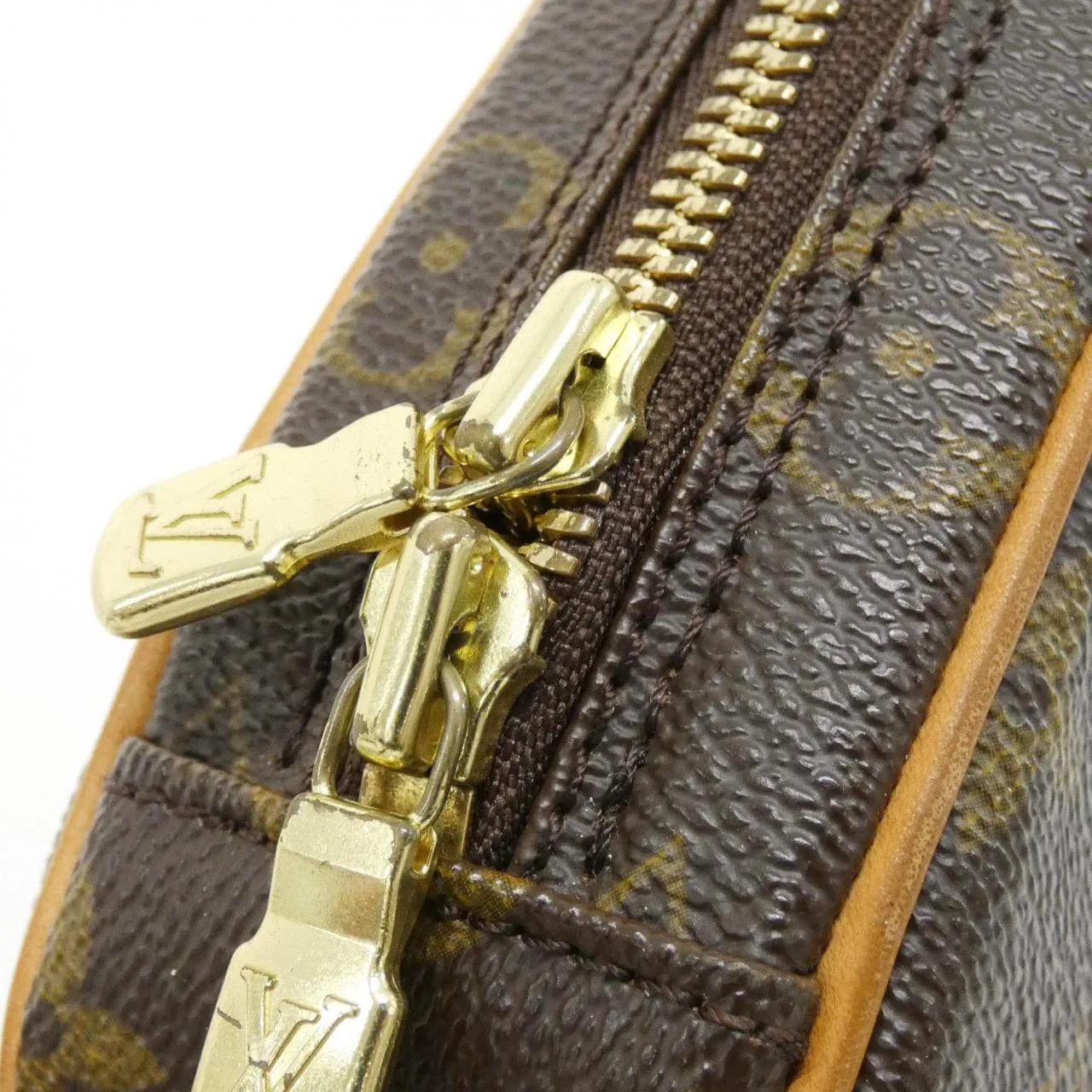LOUIS VUITTON Pochette M51870 Shoulder Monogram 5