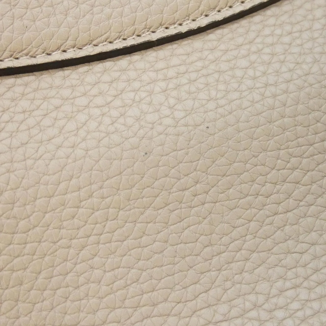 LOUIS VUITTON Capucines M94634 Handbag 4