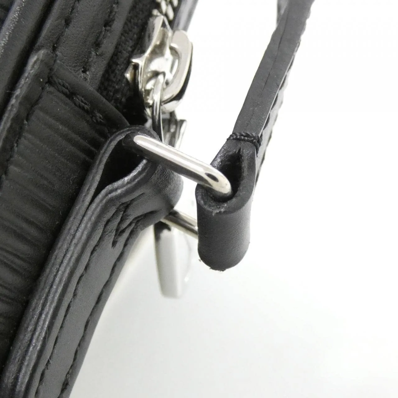 LOUIS VUITTON M55120 肩背包 Epi 5