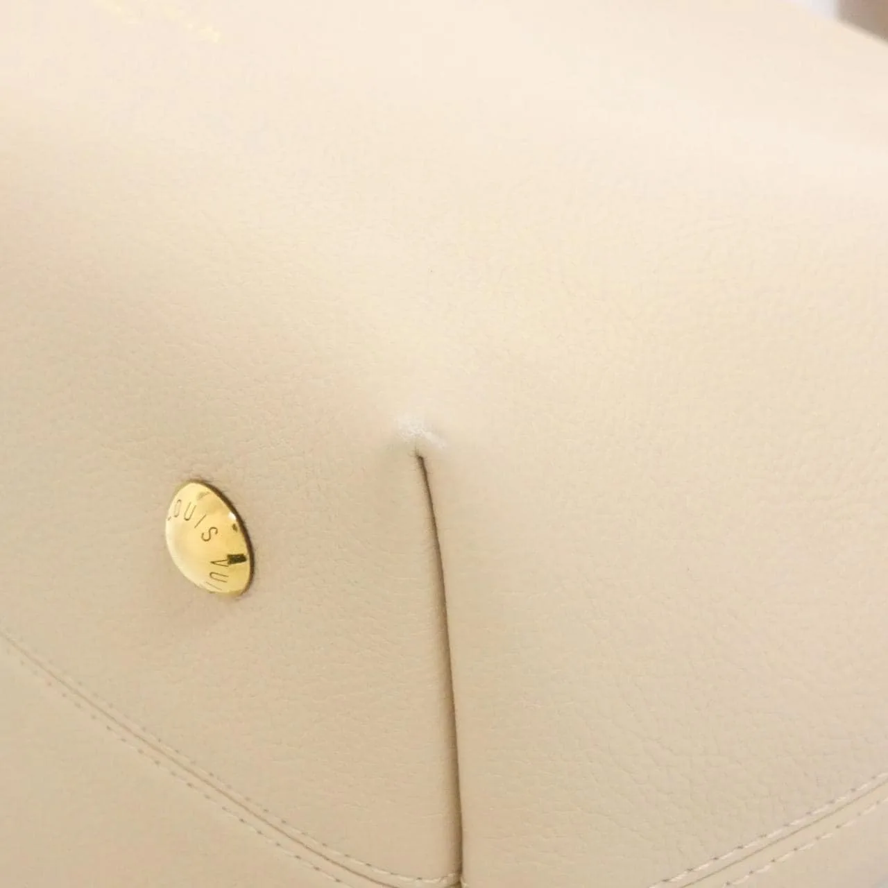 LOUIS VUITTON M14265 肩背包 3