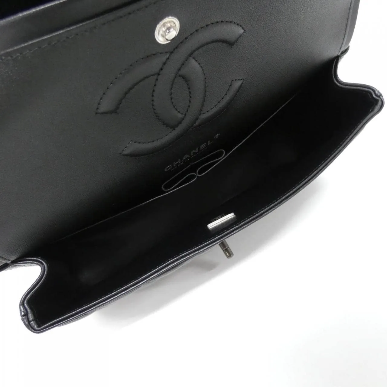 CHANEL Matelasse 1112 肩背包 羊皮 5