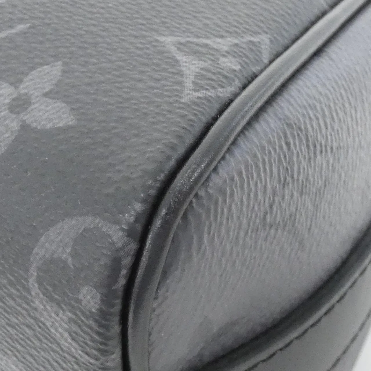 LOUIS VUITTON Eclipse M46271 Boston Monogram 2