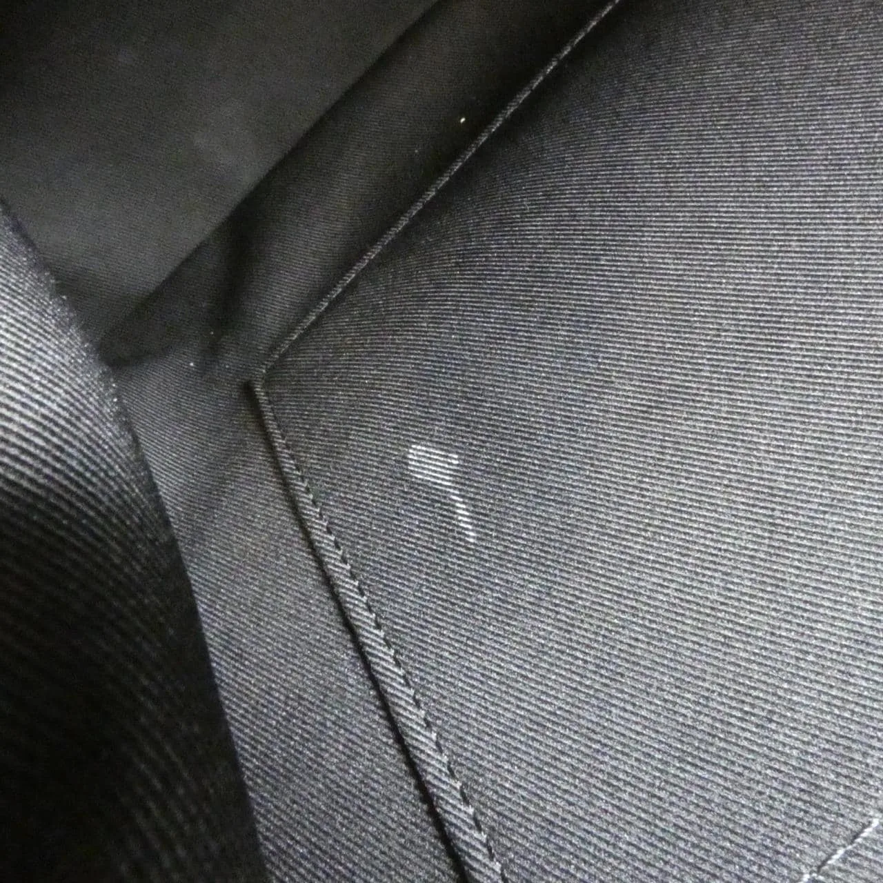 LOUIS VUITTON M13979 Tote 6