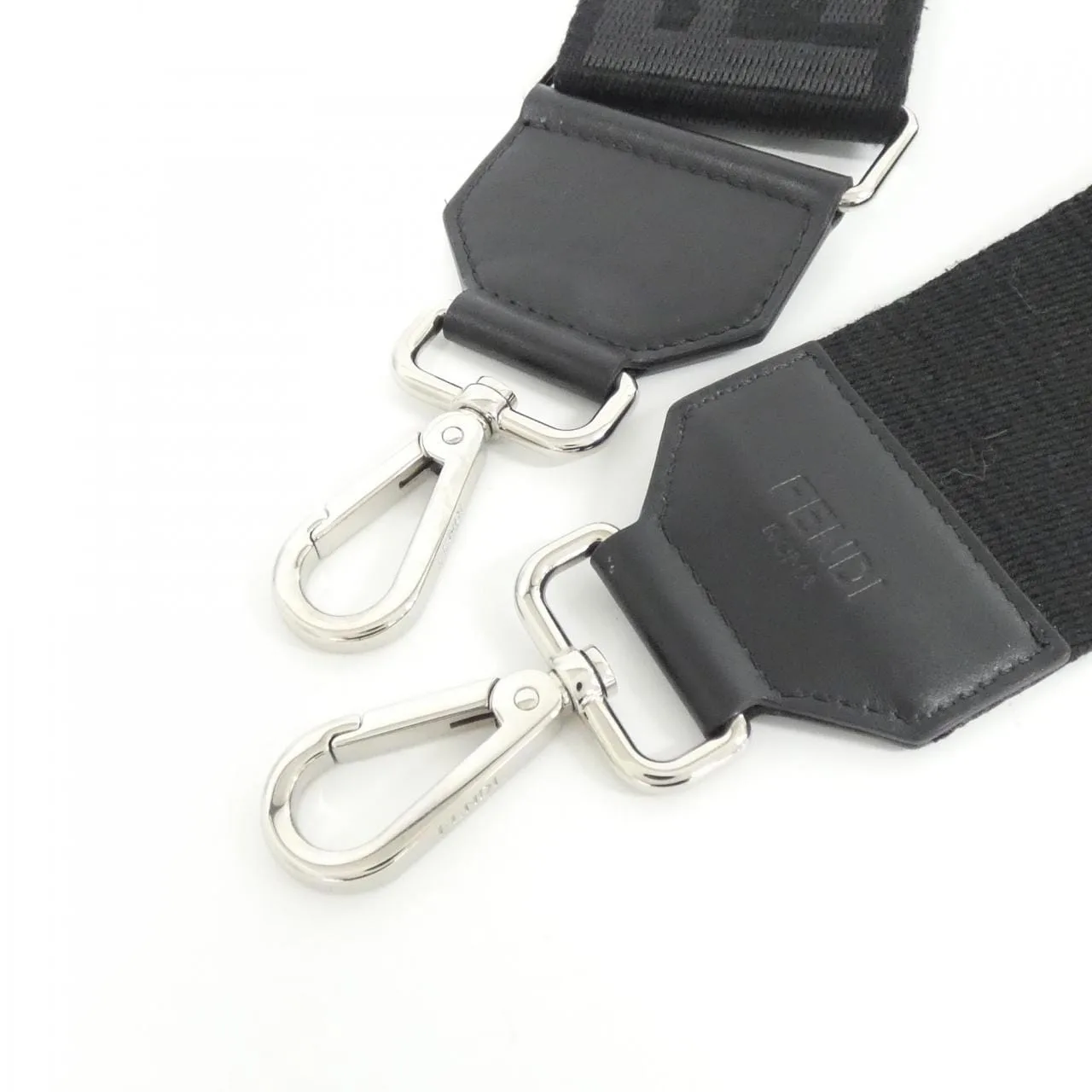 FENDI 8AV439 AMU7 銀包 3