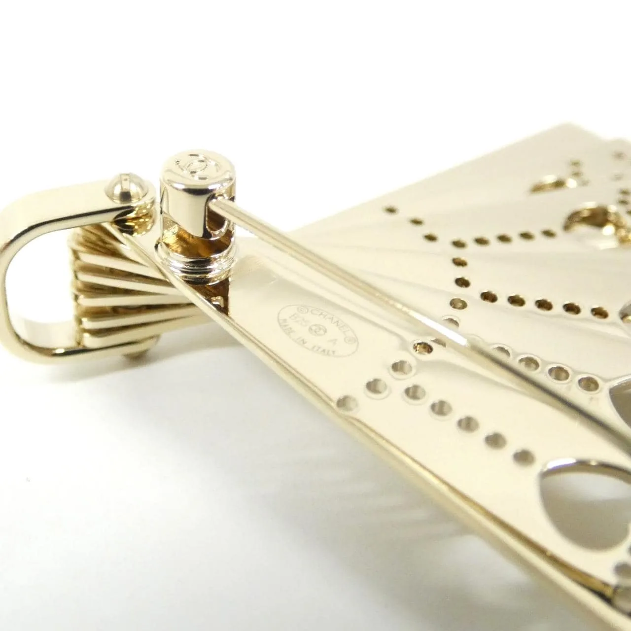 CHANEL ABG167 Accessories 5