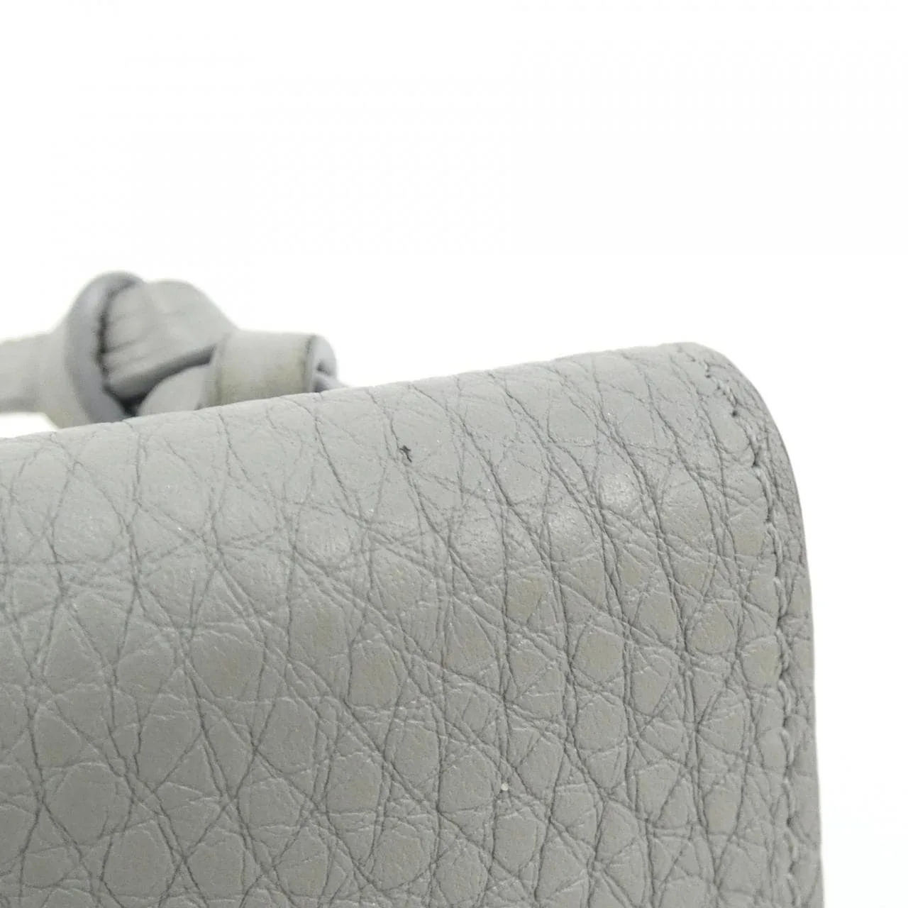FENDI Peekaboo 8M0499 ASU6 銀包 3