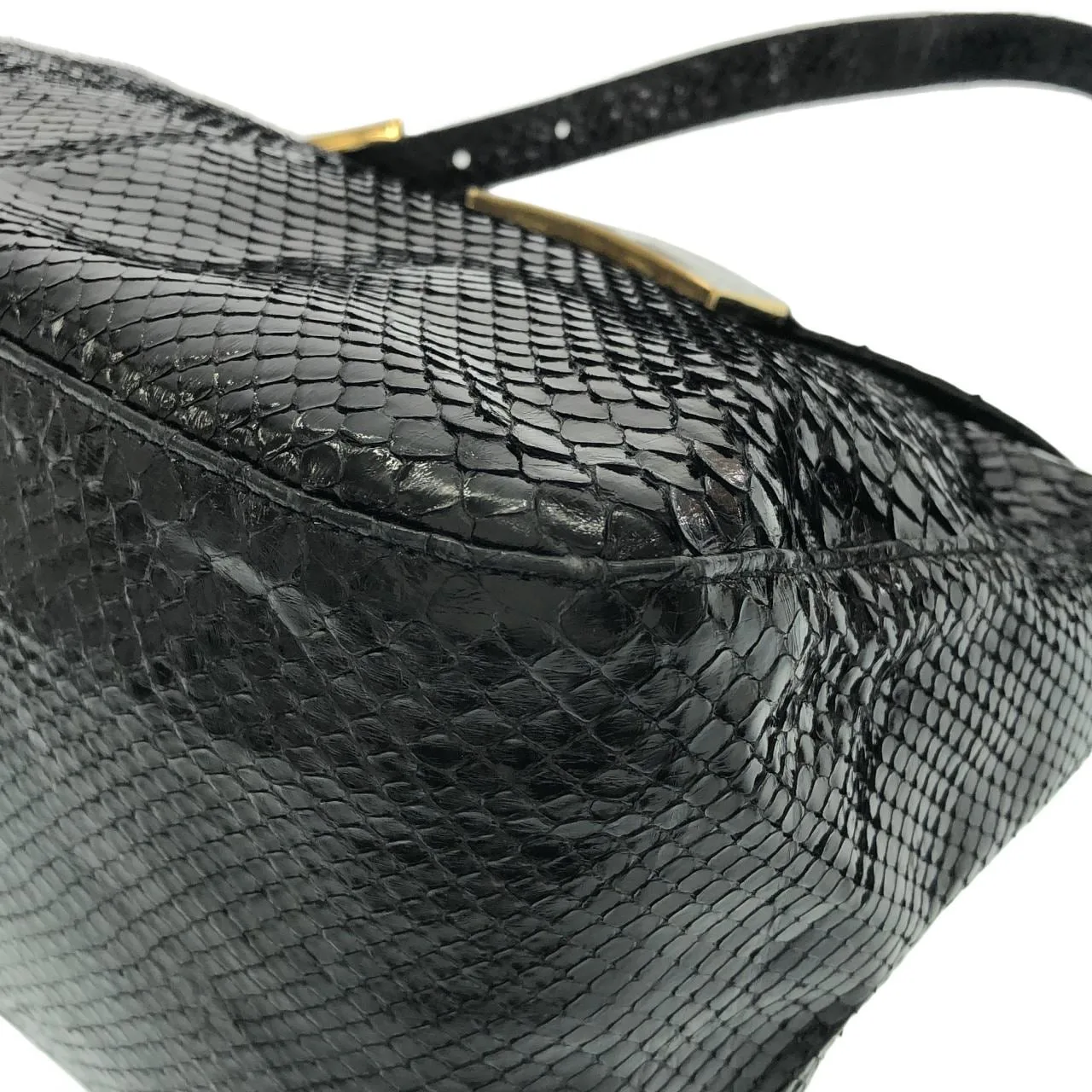 FENDI 26426 肩背包 蟒蛇皮 3