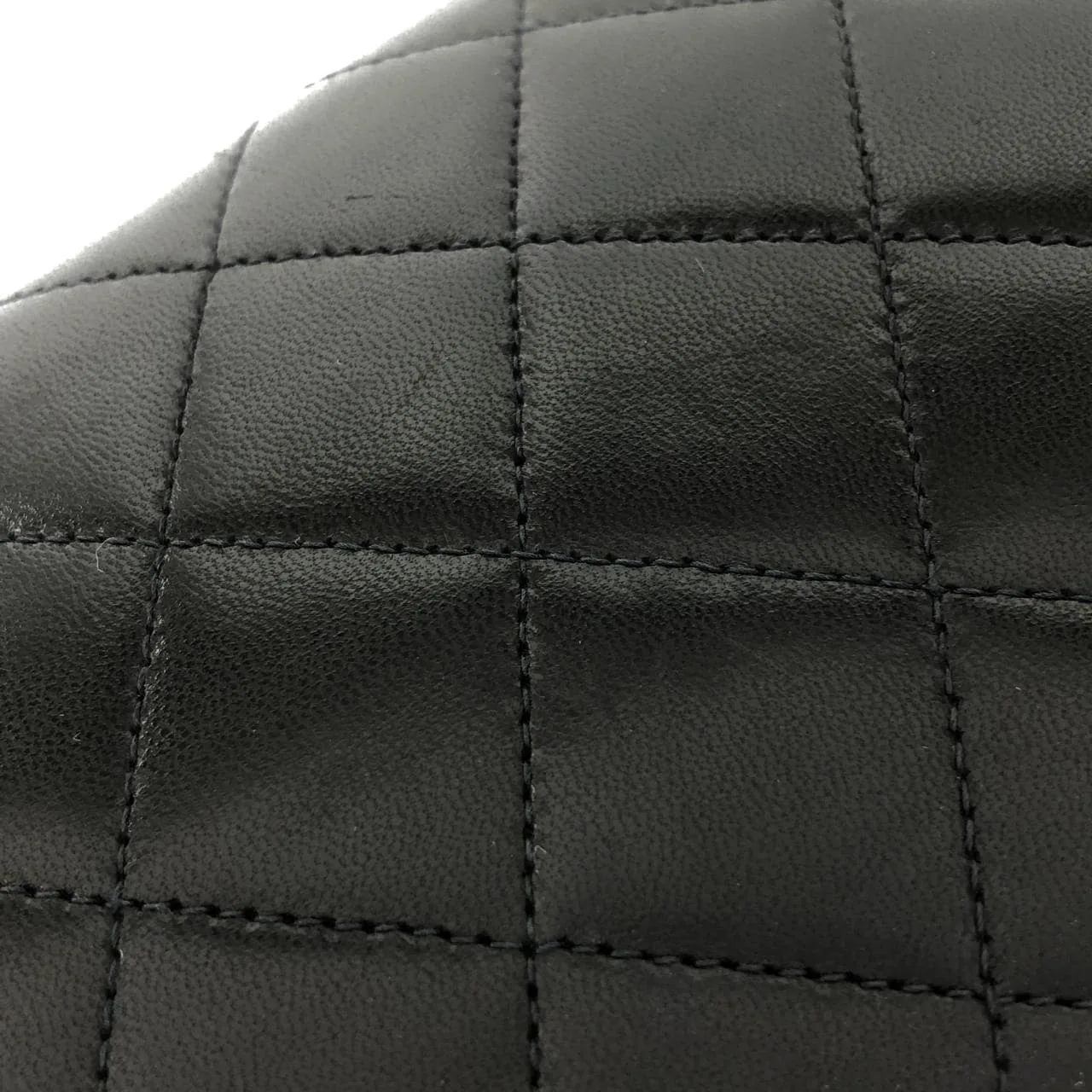 CHANEL 03568 肩背包 羊皮 5