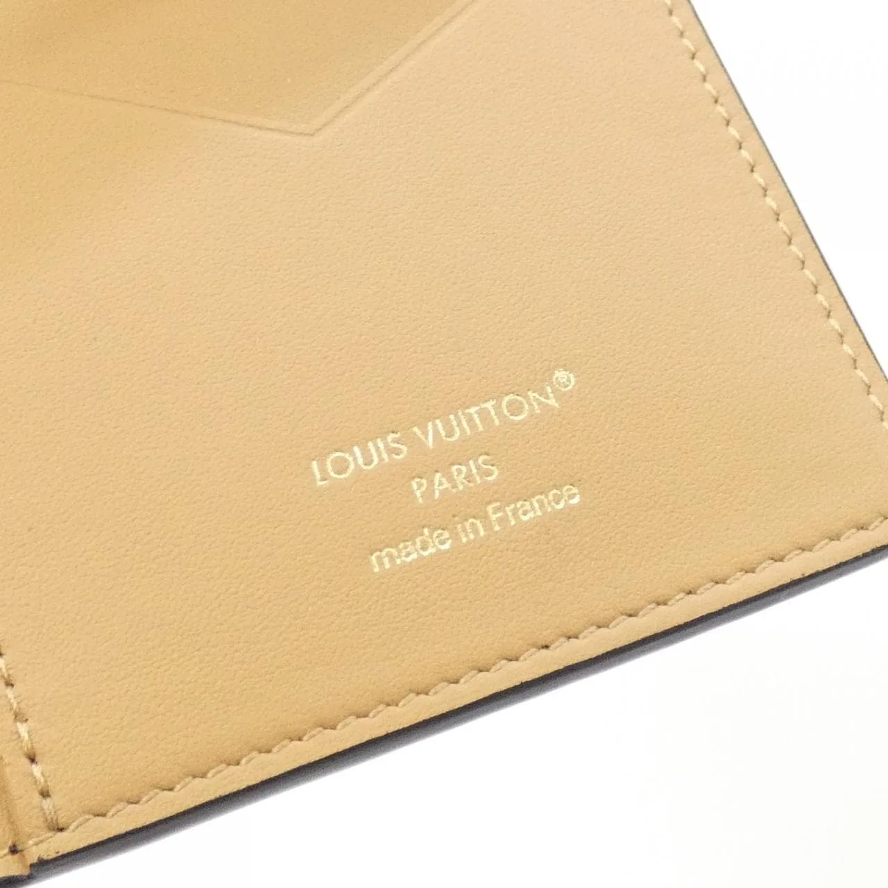 LOUIS VUITTON M81330 Wallet 5