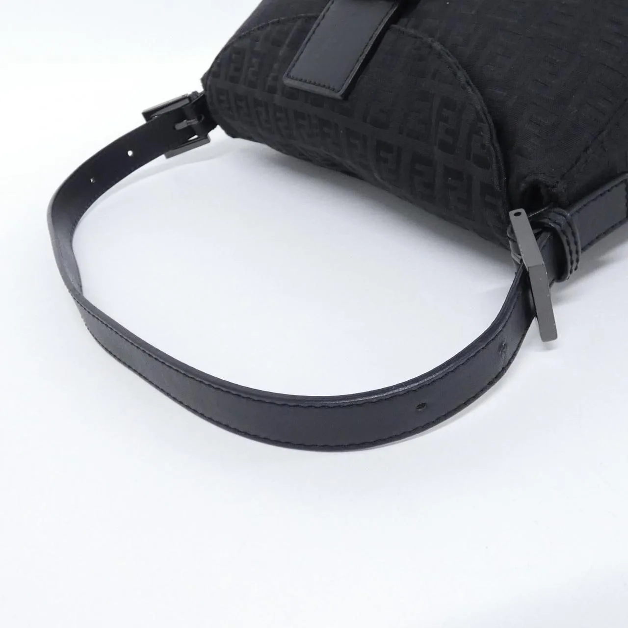FENDI Baguette 8BR003 肩背包 帆布 5