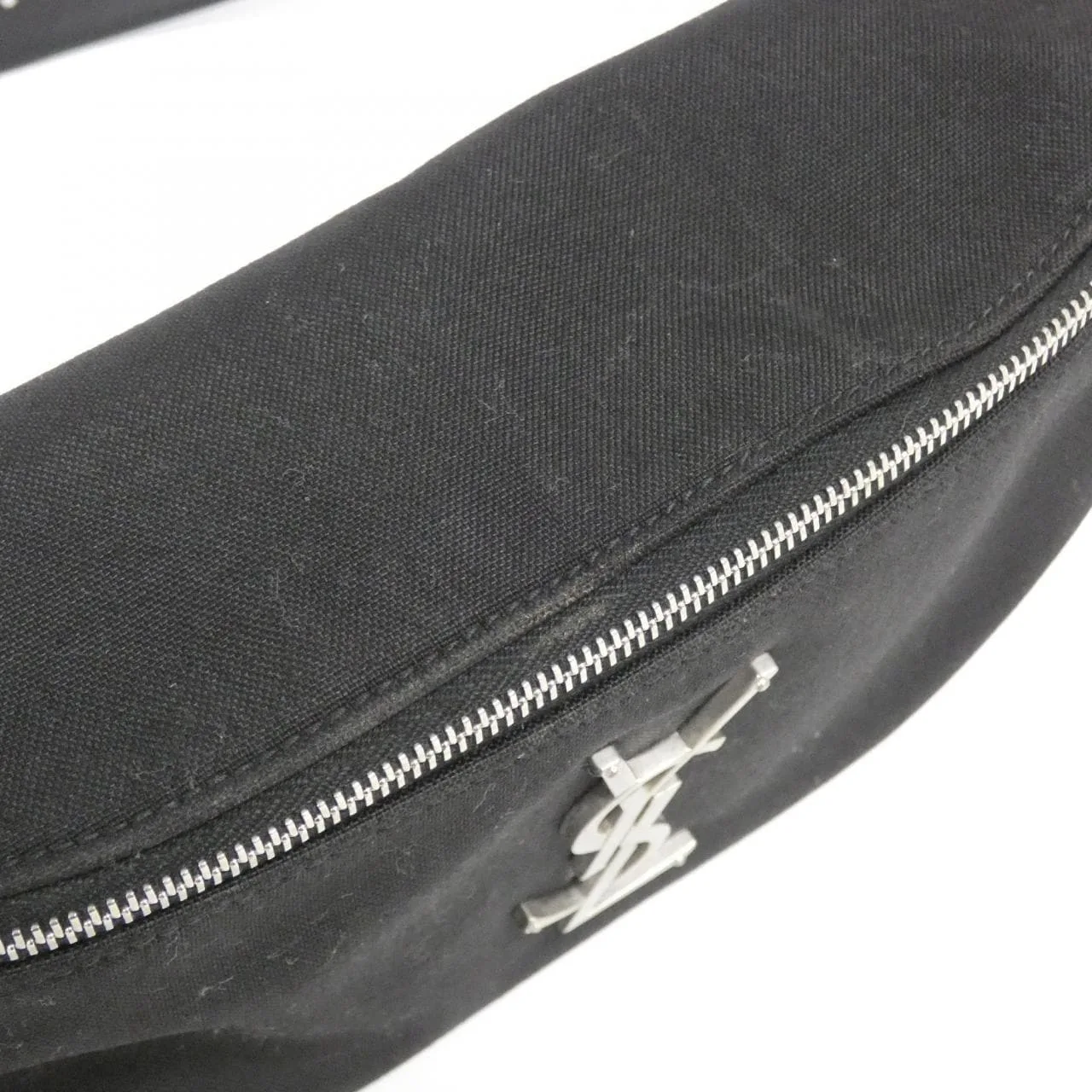 SAINT LAURENT 590076 GIV6E 腰包 Monogram 5