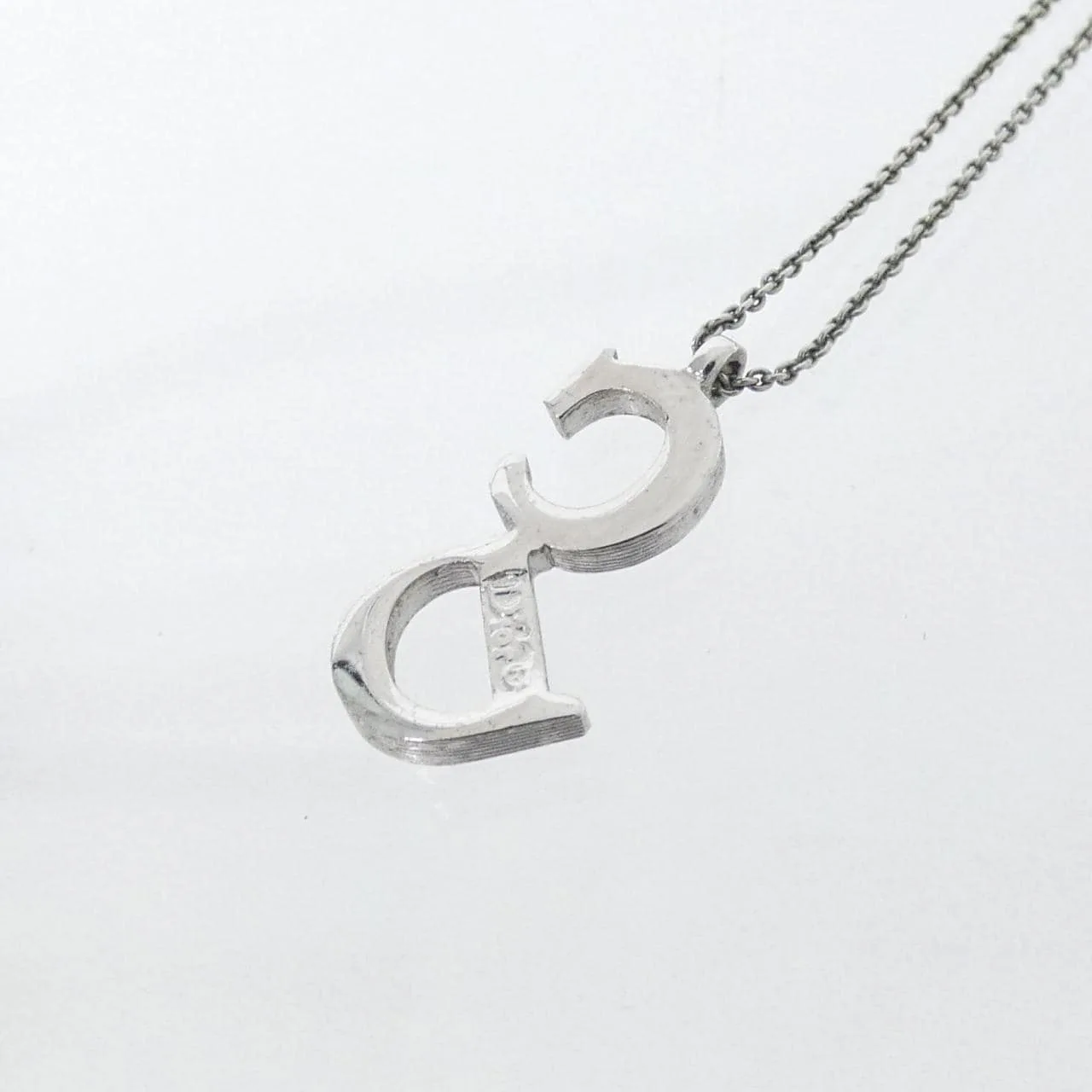 DIOR Accessories 3