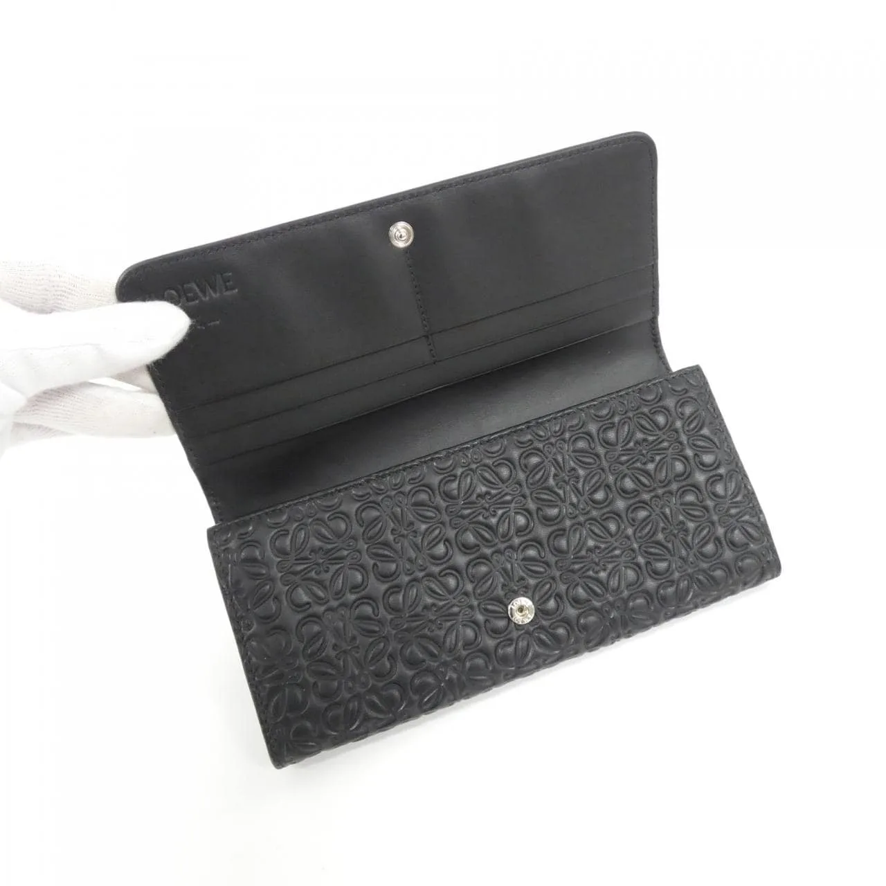 LOEWE 107 55 F11 銀包 4
