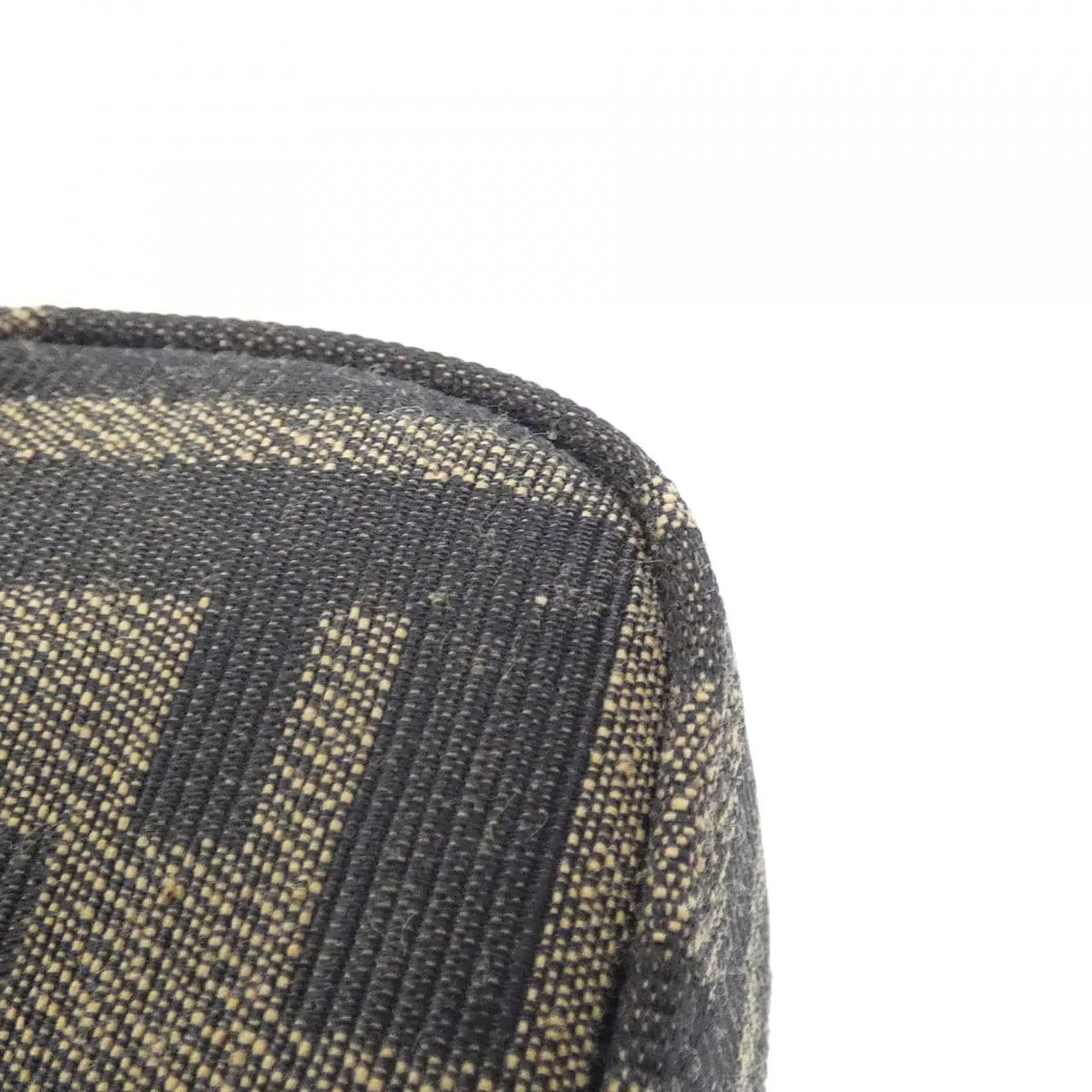 FENDI Baguette 7AS142 AP9L 銀包 帆布 4