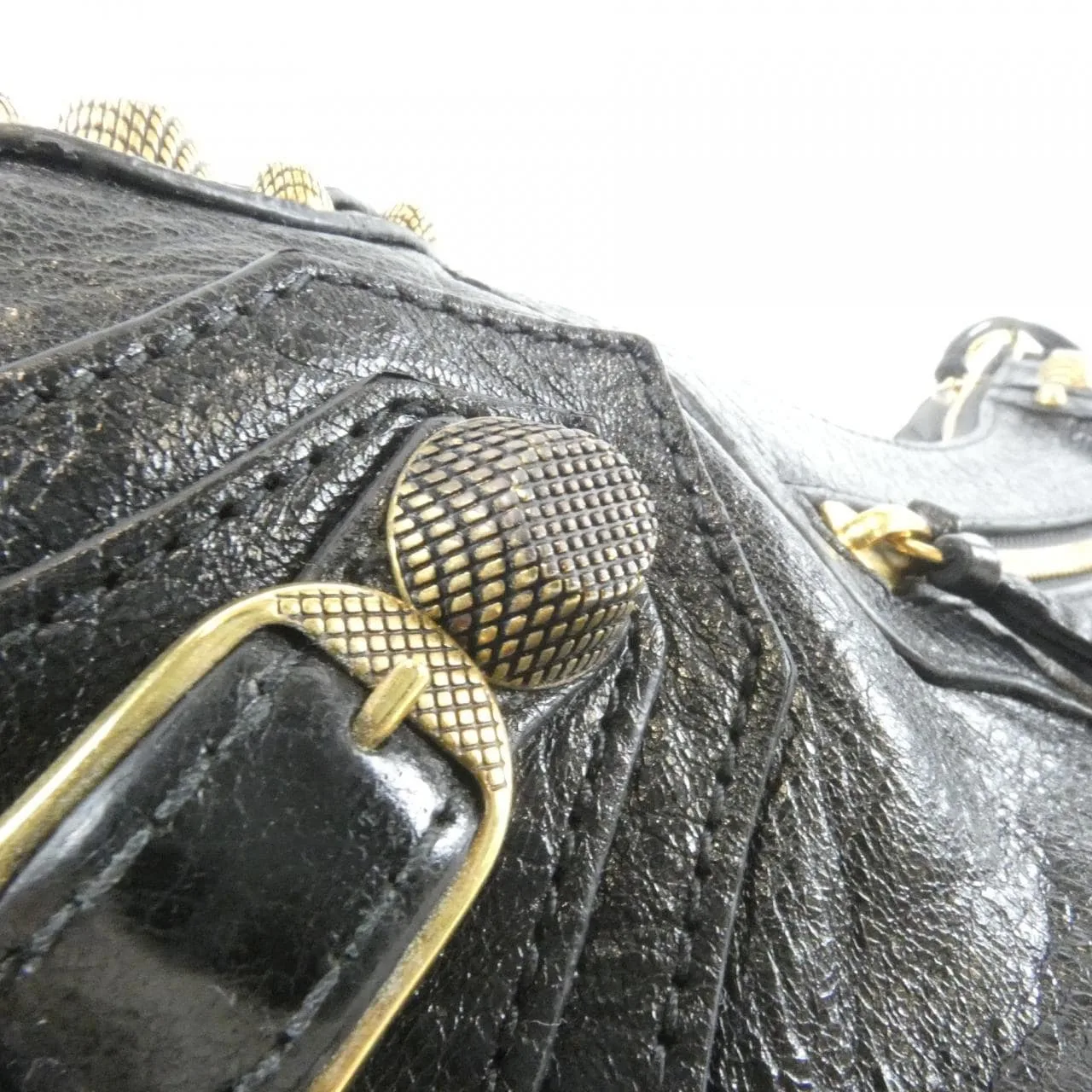 BALENCIAGA Le Cagole 671307 210F6 肩背包 羊皮 4