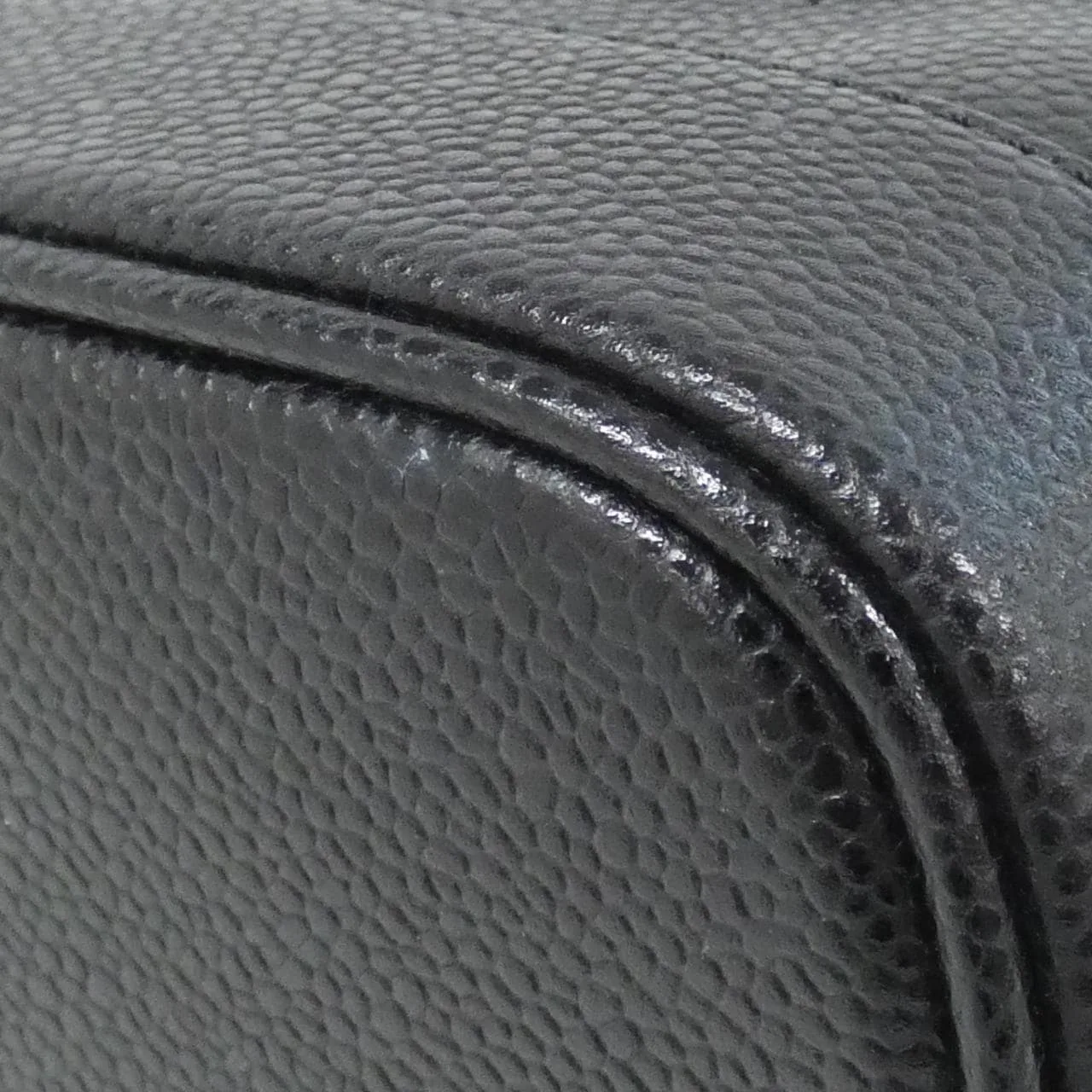 CHANEL 1998 Handbag Grained Calfskin 3