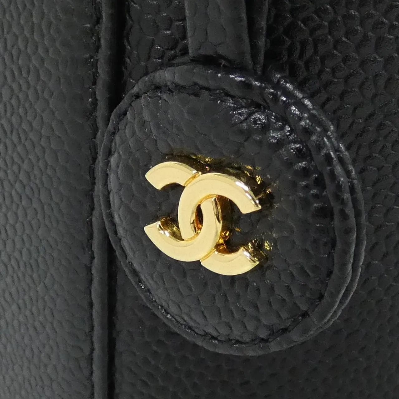 CHANEL 1998 Handbag Grained Calfskin 4
