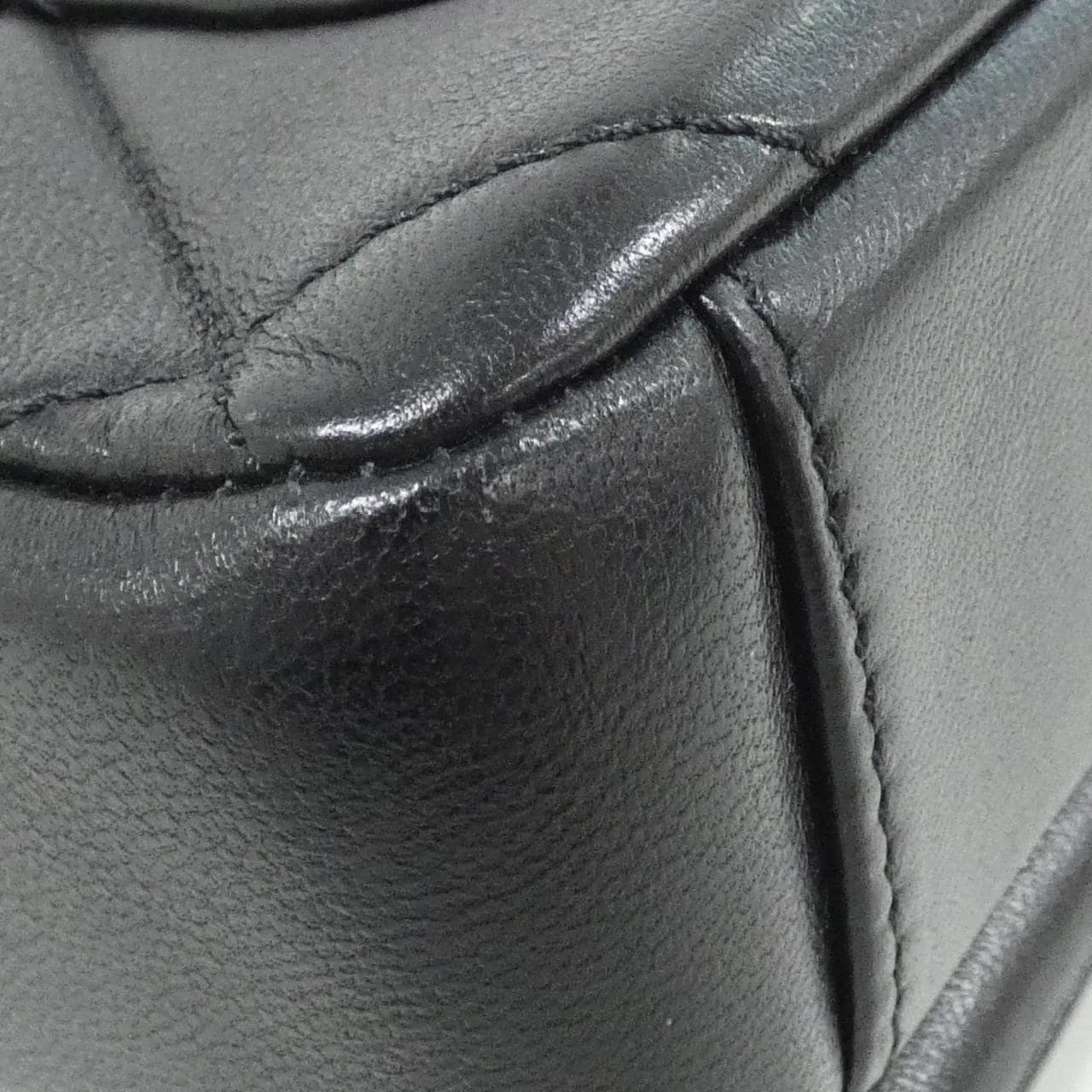 CHANEL AS4862 肩背包 羊皮 3
