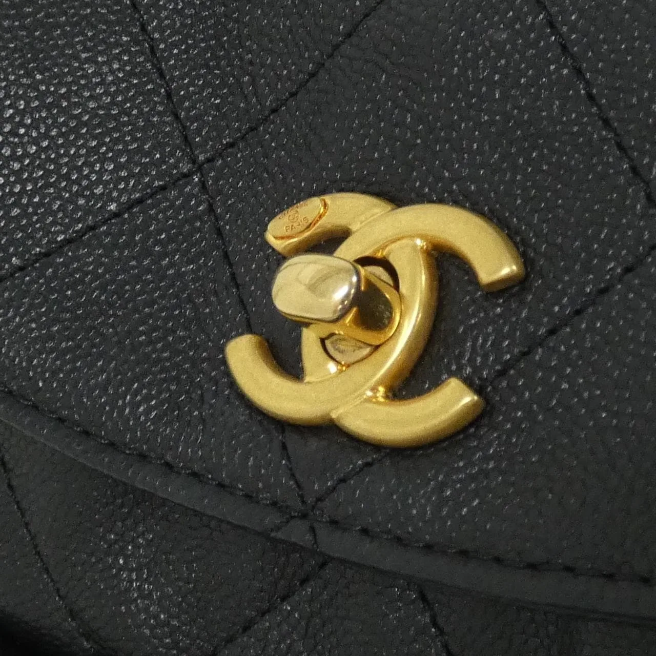 CHANEL AS5384 Shoulder Grained Calfskin 4