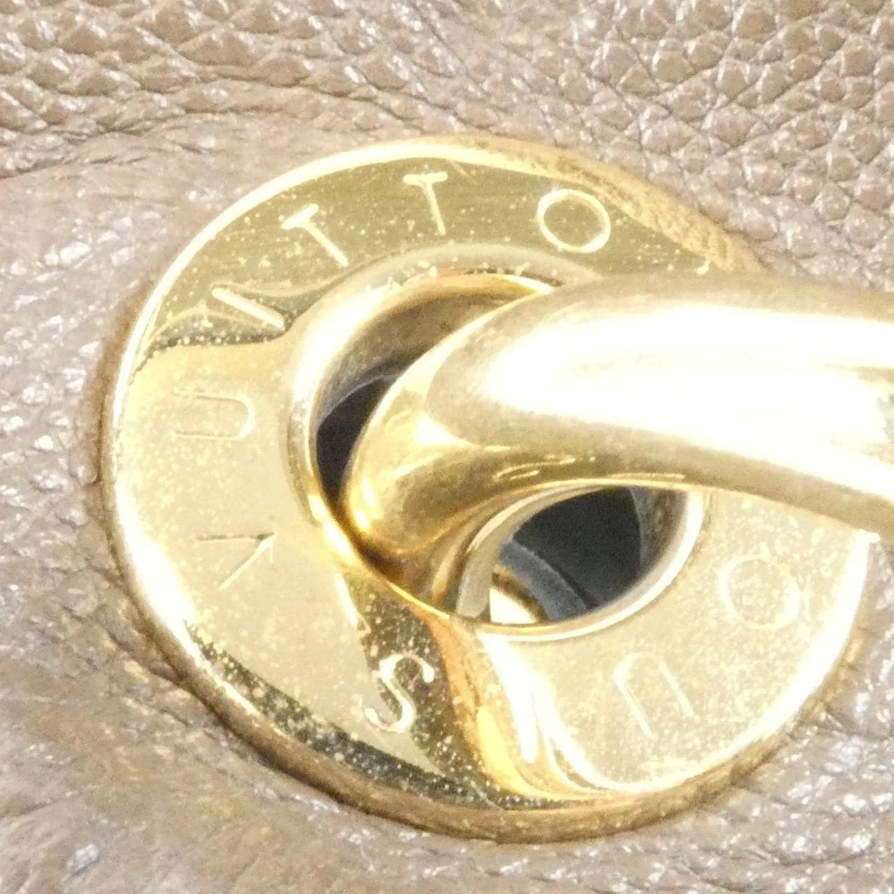 LOUIS VUITTON M93447 肩背包 Monogram 5
