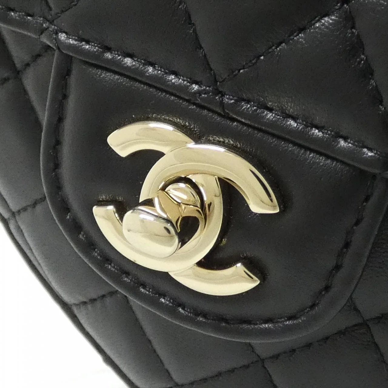 CHANEL Chanel 22 AS3191 肩背包 羊皮 4
