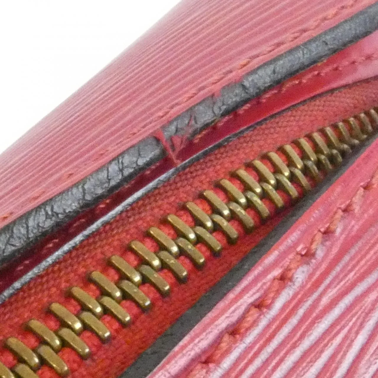 LOUIS VUITTON M52227 手提包 Epi 4