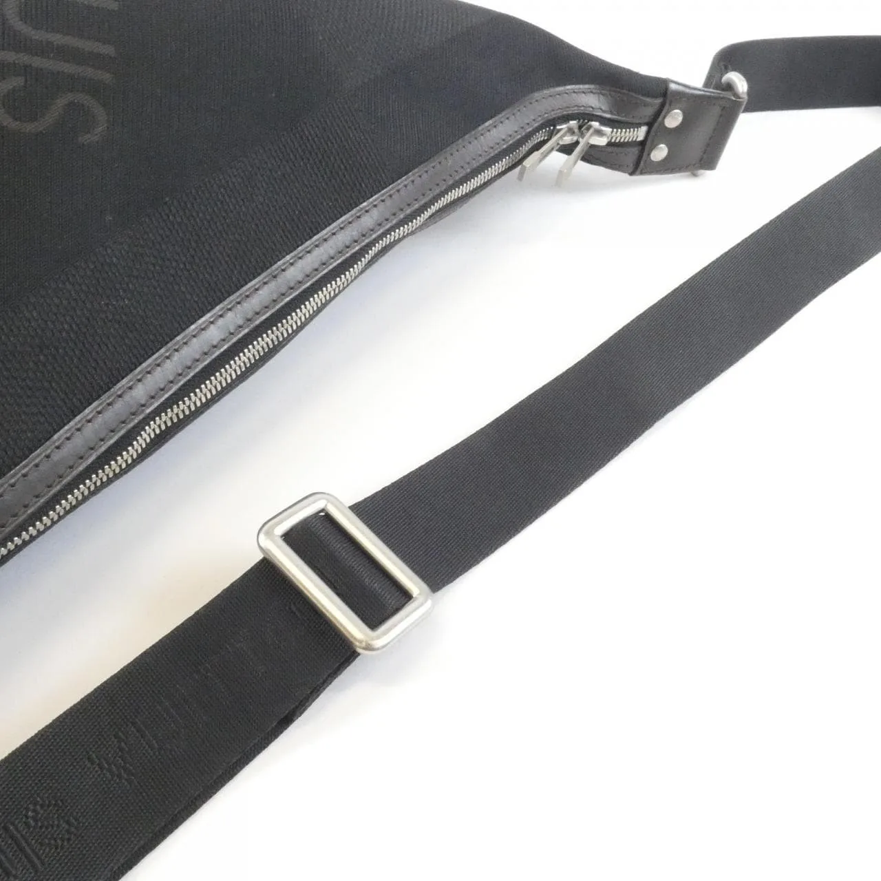LOUIS VUITTON M93616 肩背包 Damier 5