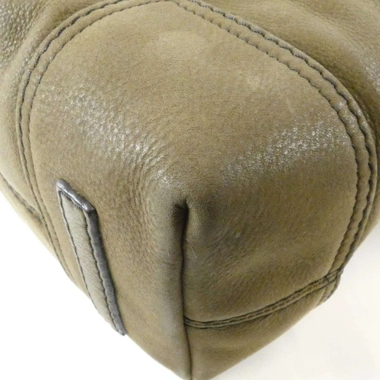 LOEWE 肩背包 3