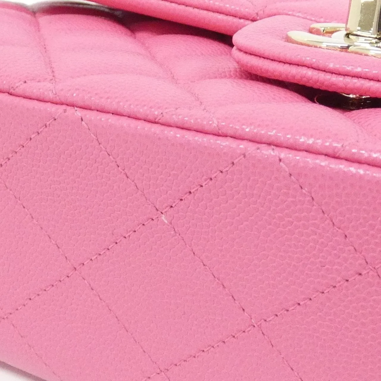 CHANEL Matelasse 1112 Shoulder Grained Calfskin 3