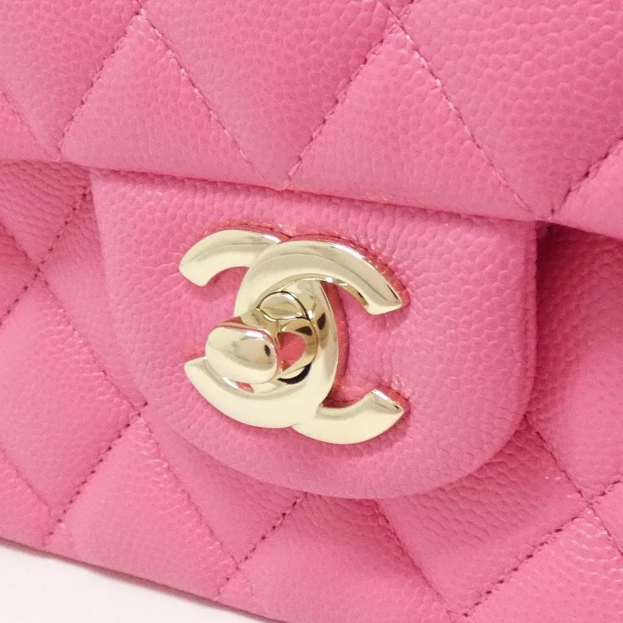 CHANEL Matelasse 1112 Shoulder Grained Calfskin 4