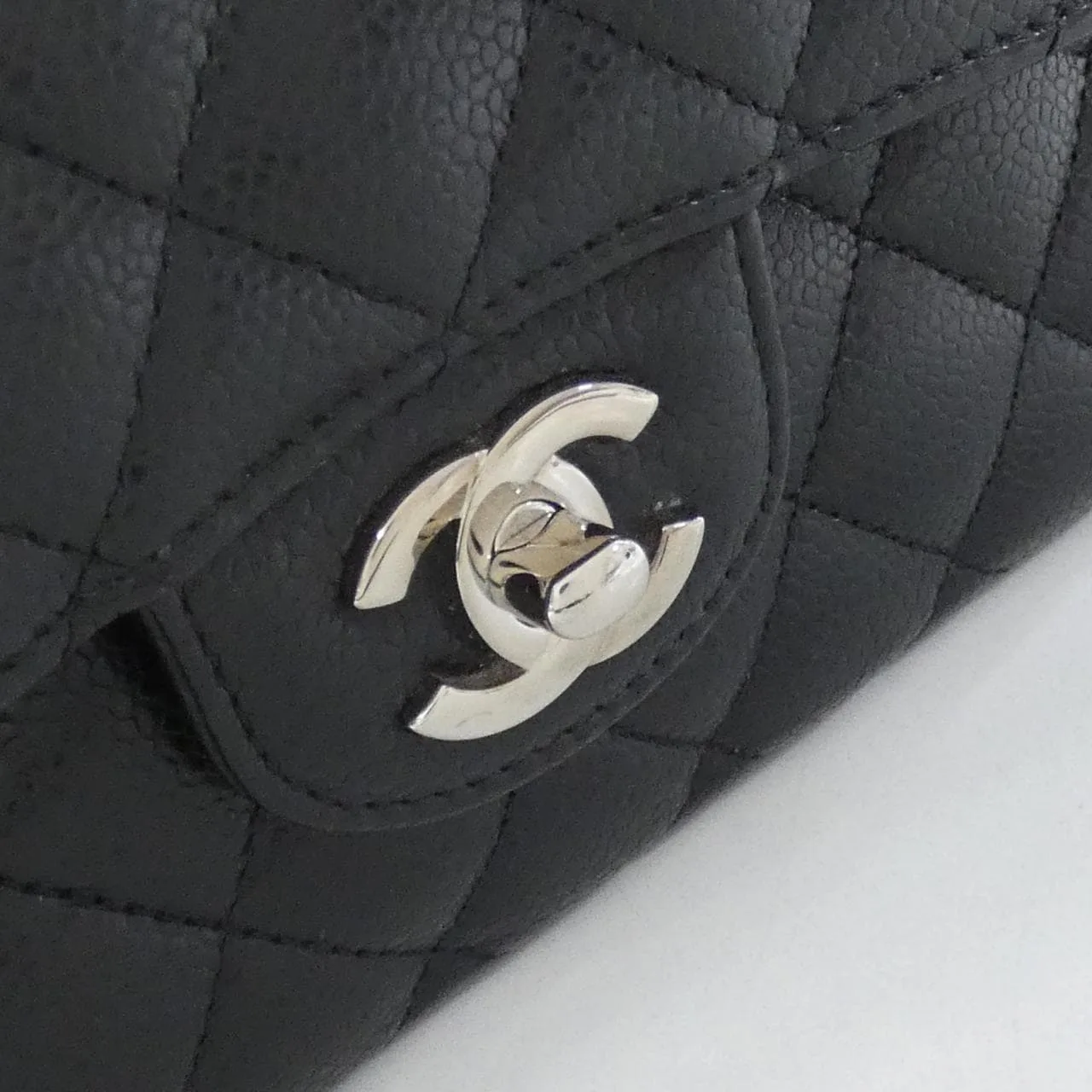 CHANEL Matelasse 1113 Shoulder Grained Calfskin 4