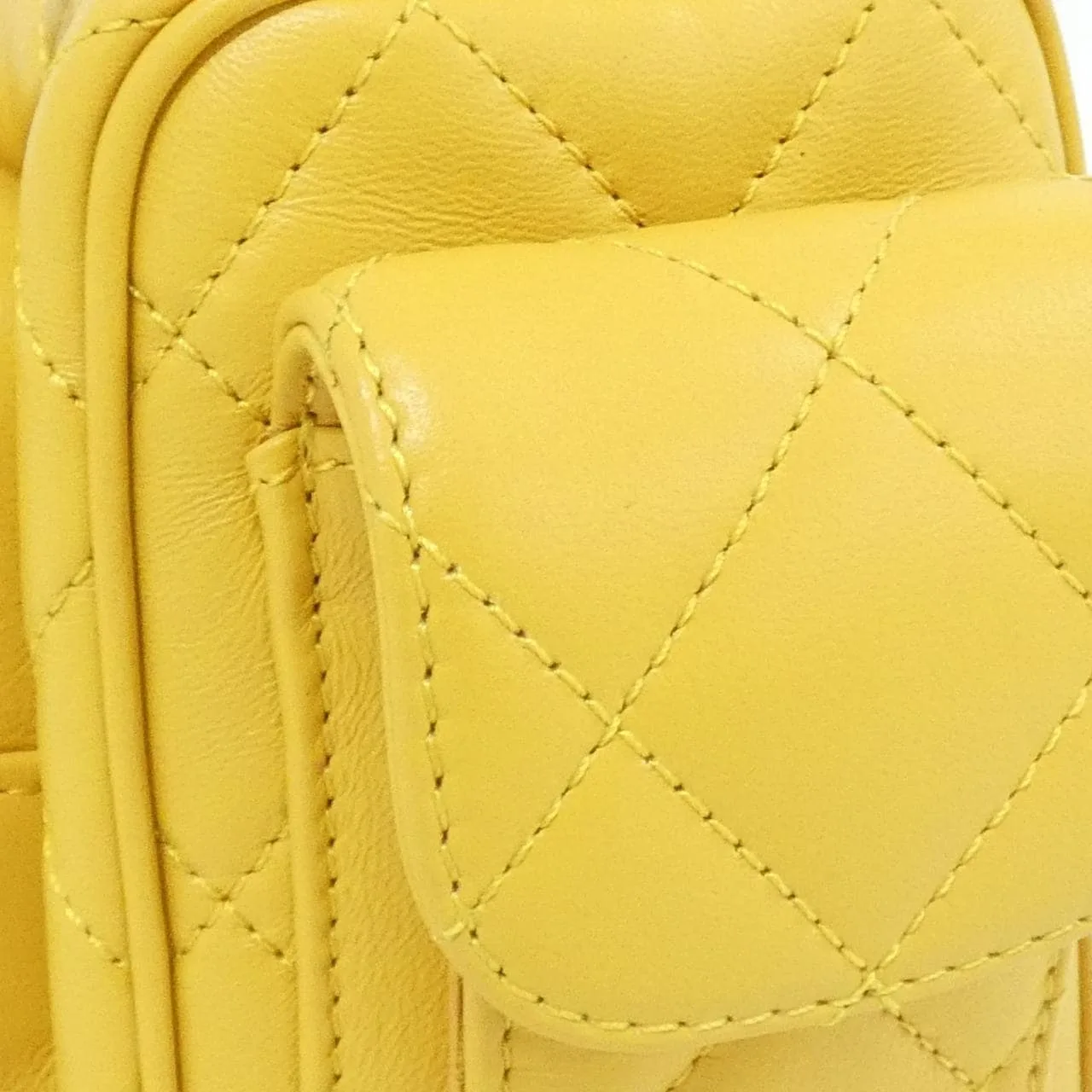 CHANEL AS5220 肩背包 羊皮 5