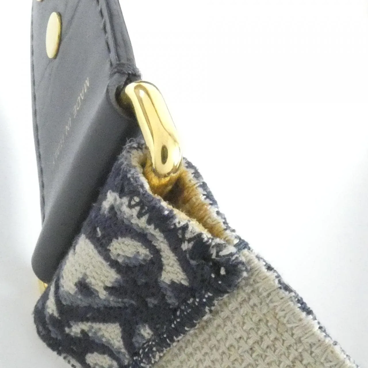 DIOR Bobby M9320UMOB 肩背包 5