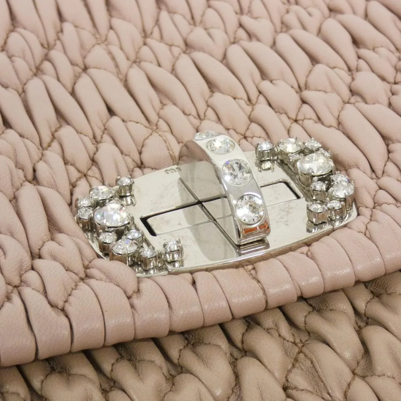 MIU MIU RP0169 肩背包 4