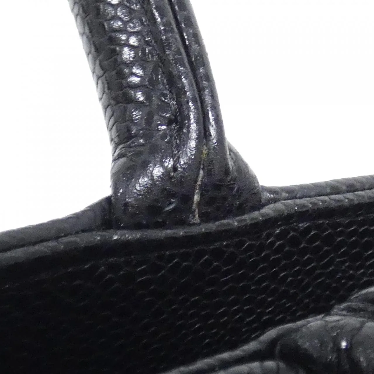 CHANEL Matelasse 1804 Handbag Grained Calfskin 5