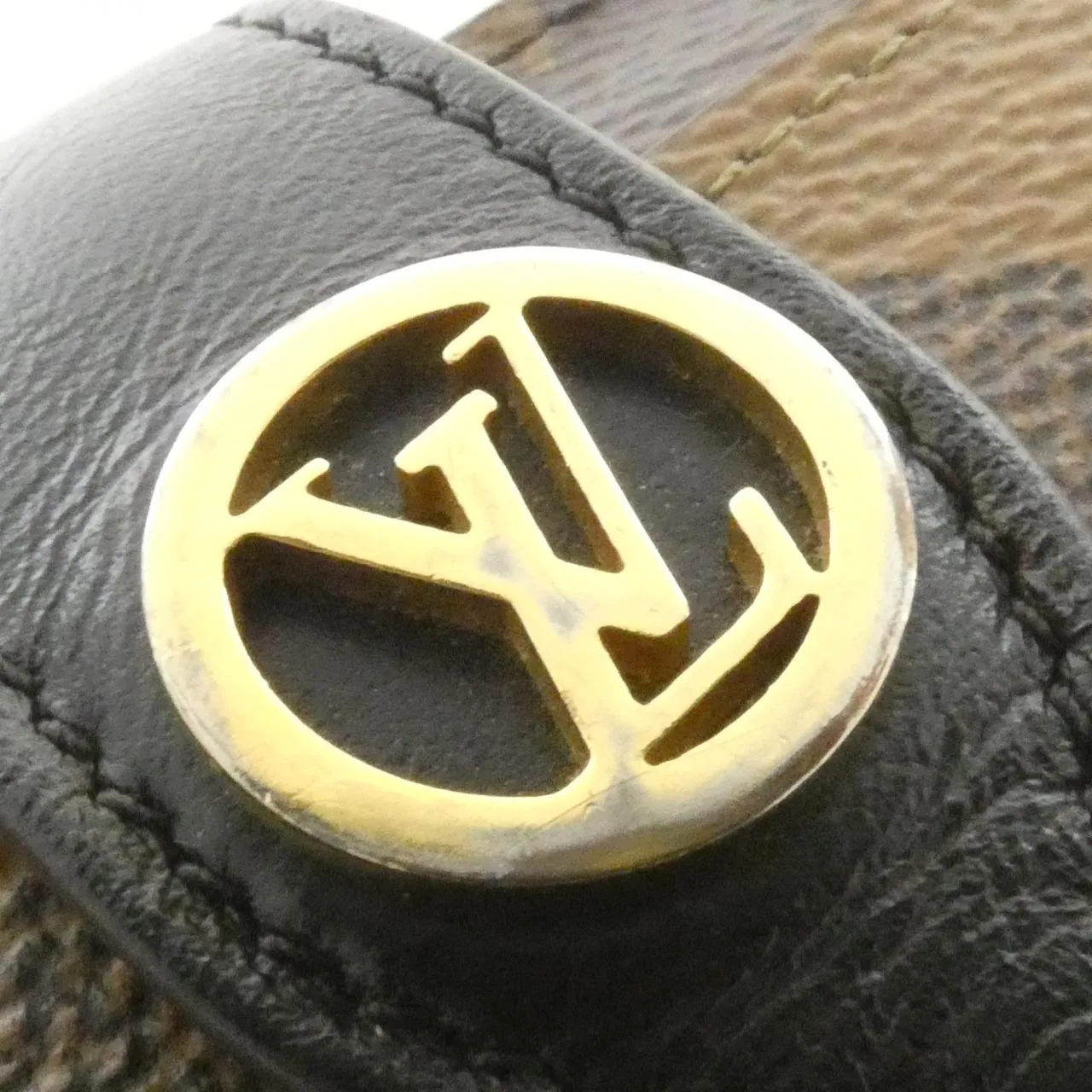 LOUIS VUITTON M69432 Wallet Monogram 5
