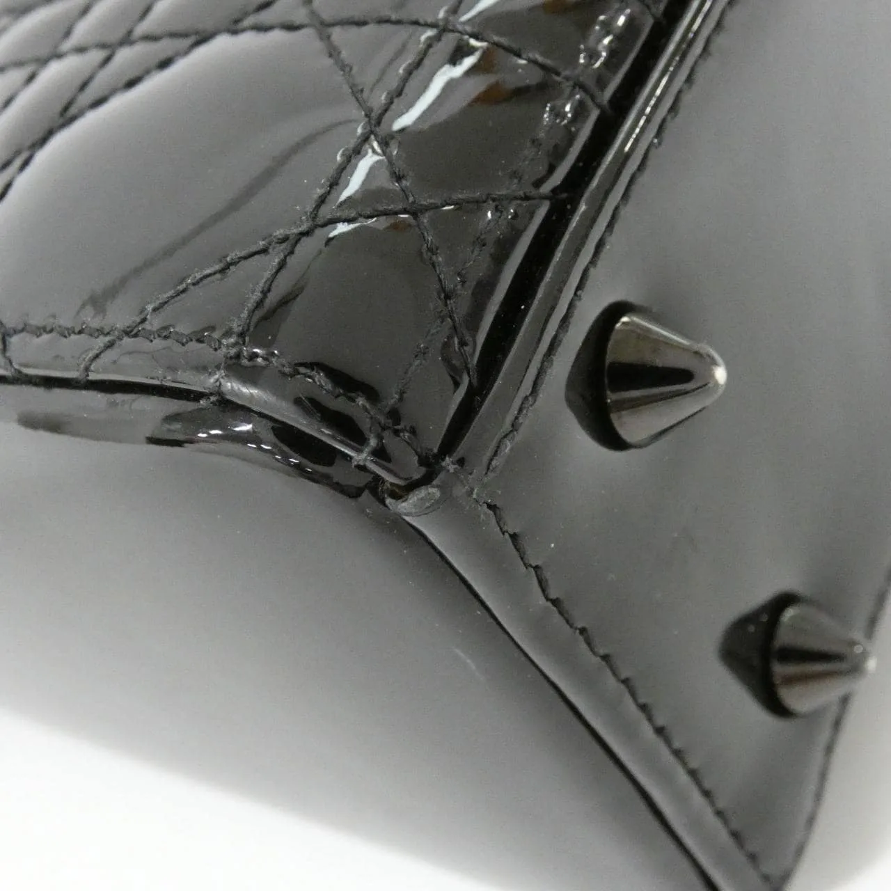 DIOR Lady Dior M0531NWDD 手提包 漆皮 3