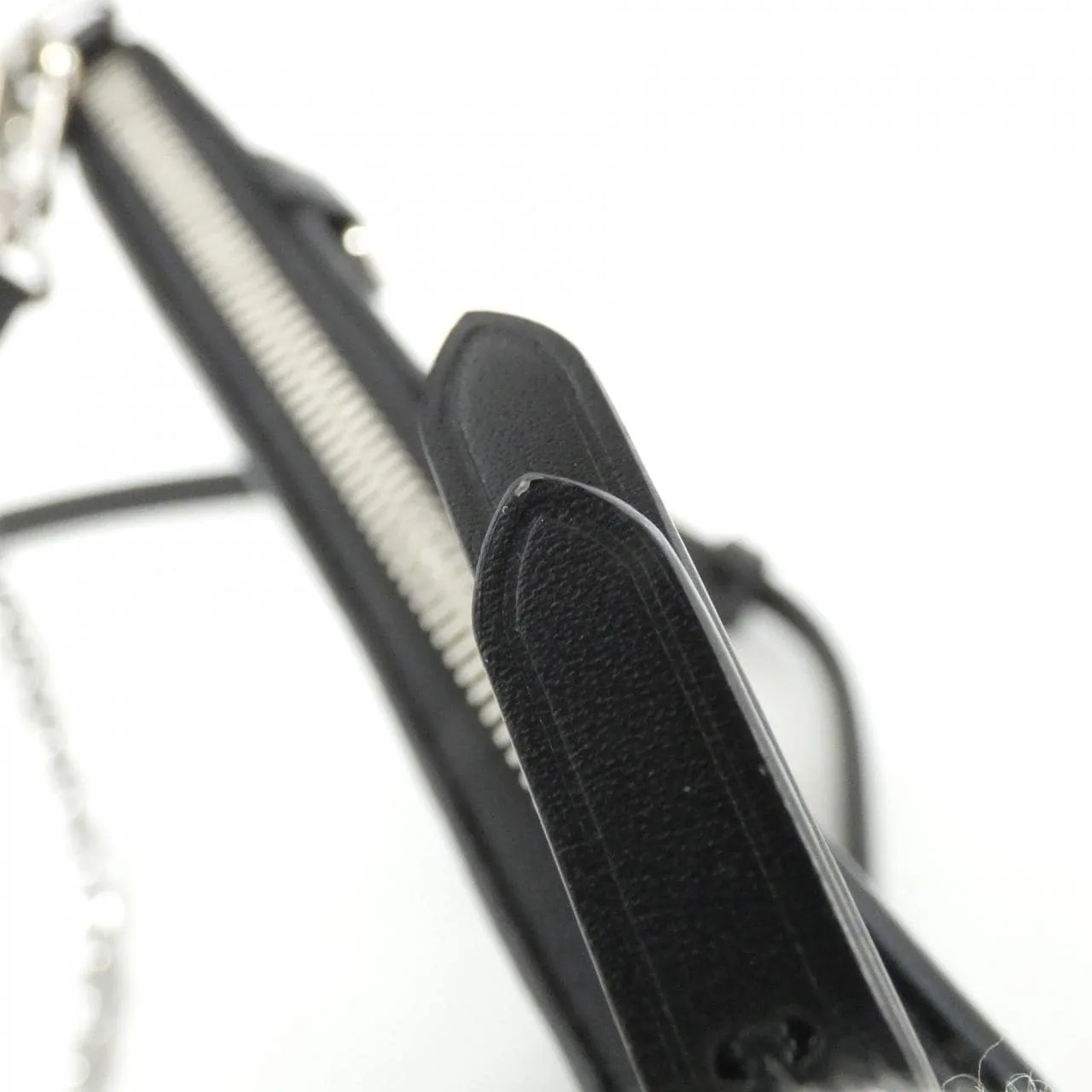 LOUIS VUITTON M80471 小袋 Epi 5