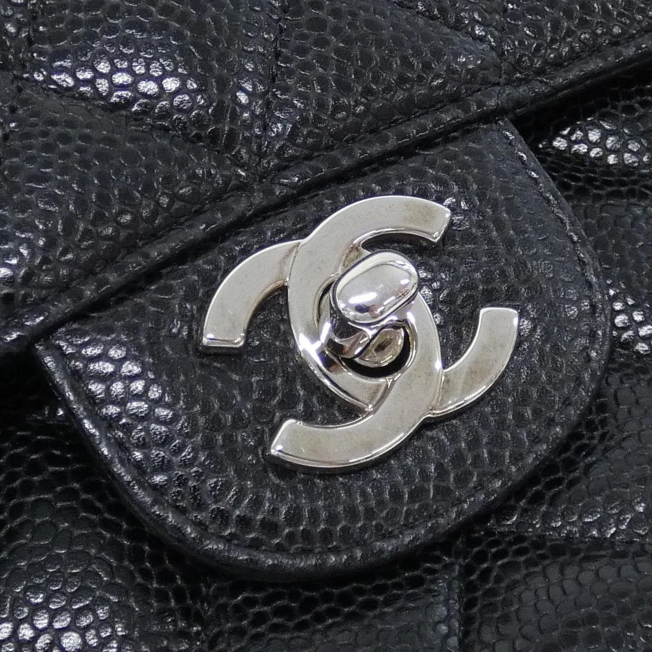 CHANEL Matelasse 1112 Shoulder Grained Calfskin 4