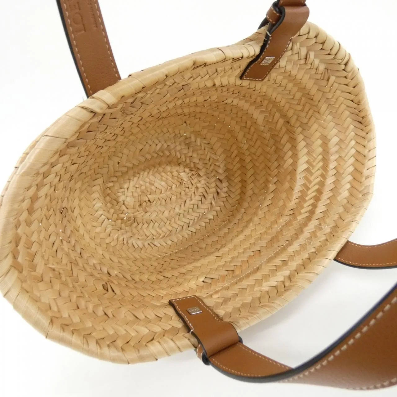 LOEWE 327 02 S93 Handbag 8