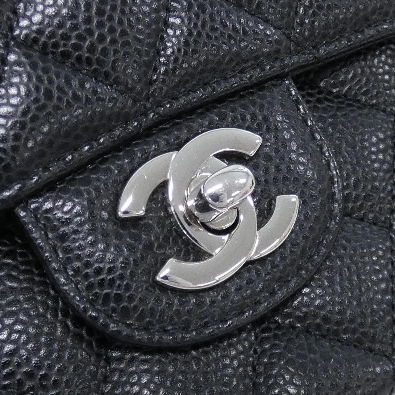 CHANEL Matelasse 1112 Shoulder Grained Calfskin 4