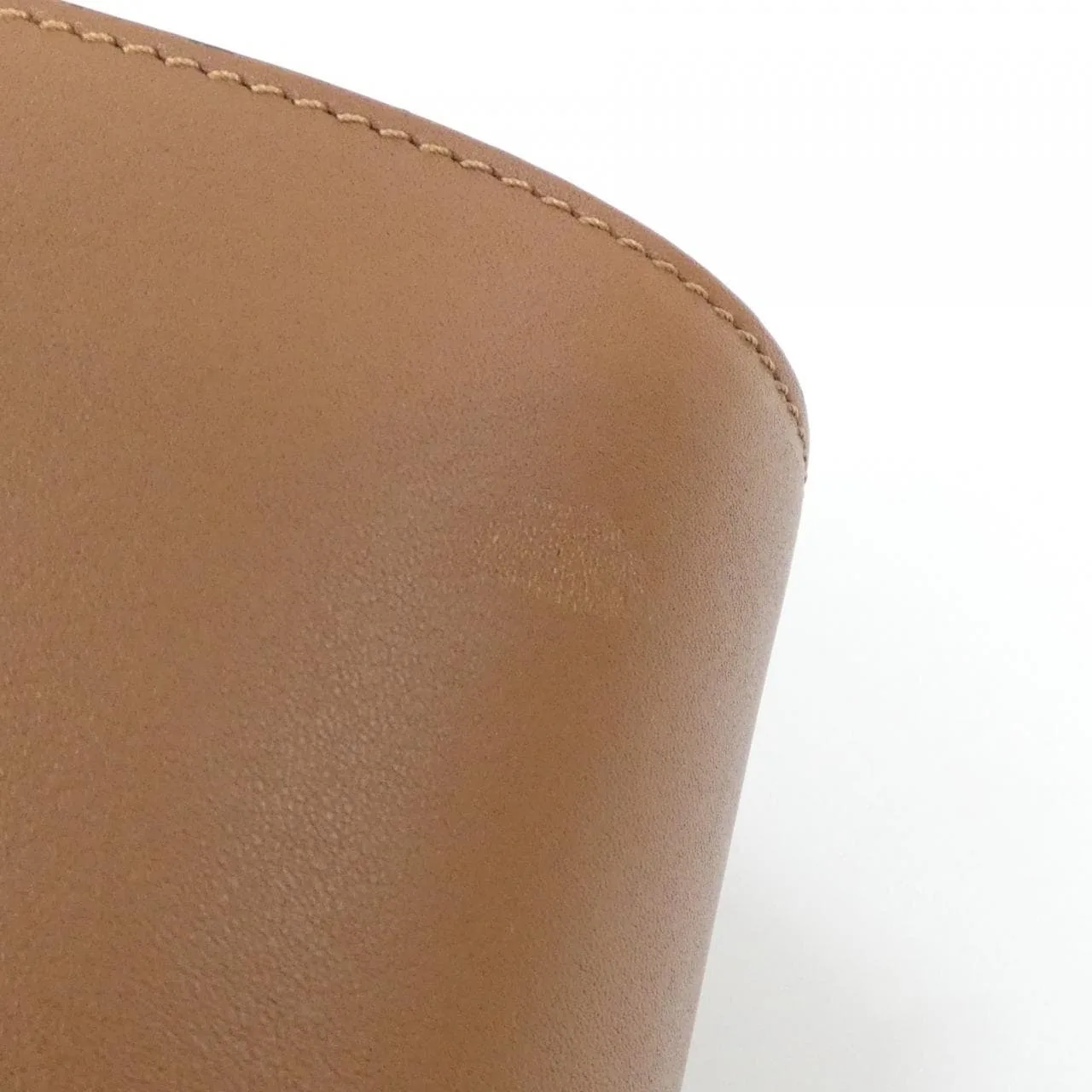 LOEWE Hammock 387 30 S35 肩背包 4