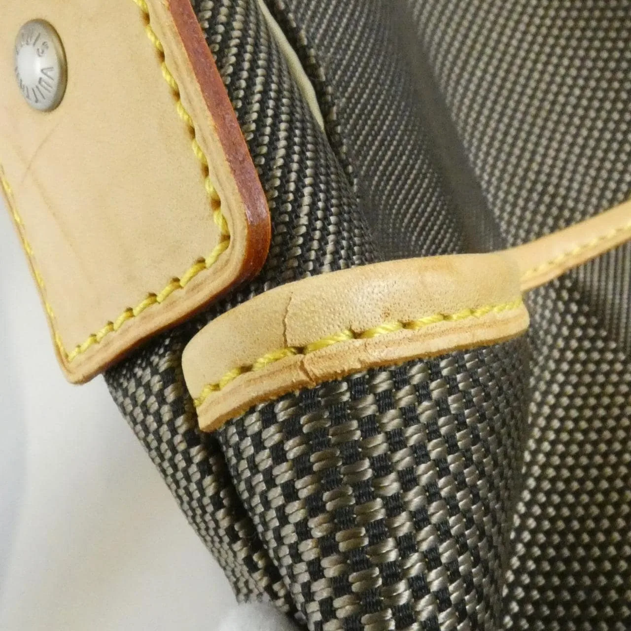 LOUIS VUITTON M93077 肩背包 Damier 6