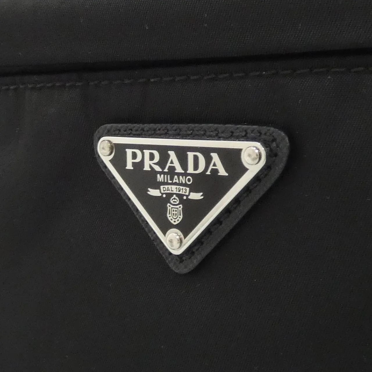 PRADA 2VL034 腰包 4