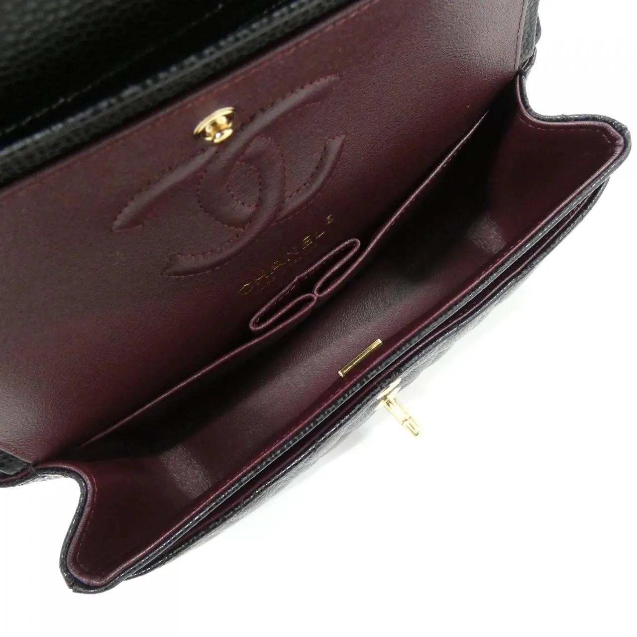 CHANEL Matelasse 1113 Shoulder Grained Calfskin 6