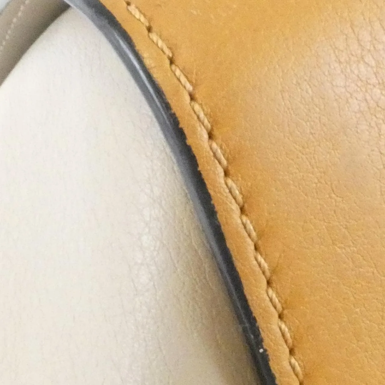 LOEWE Hammock 387 30PS35 肩背包 3